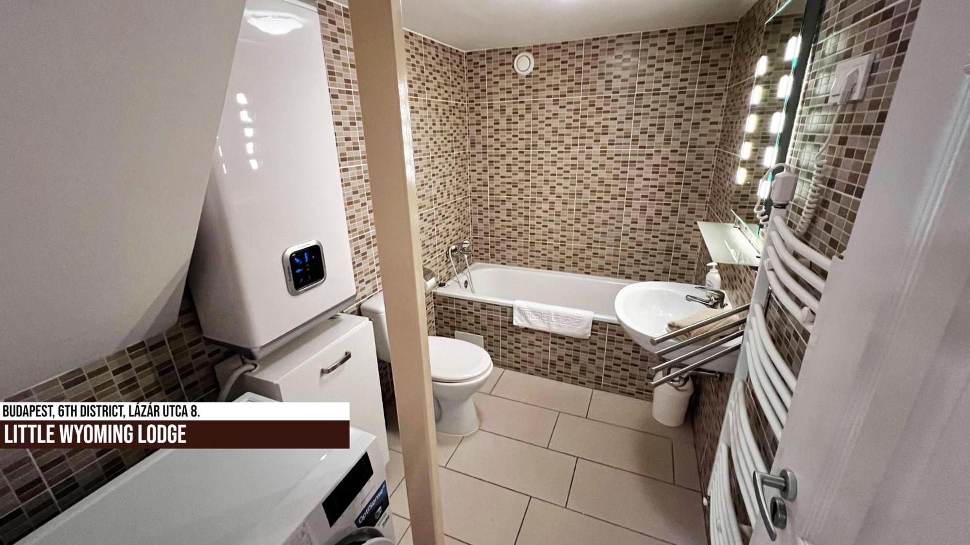 Little Americas Wyoming Lodge Apartment Budapest Esterno foto