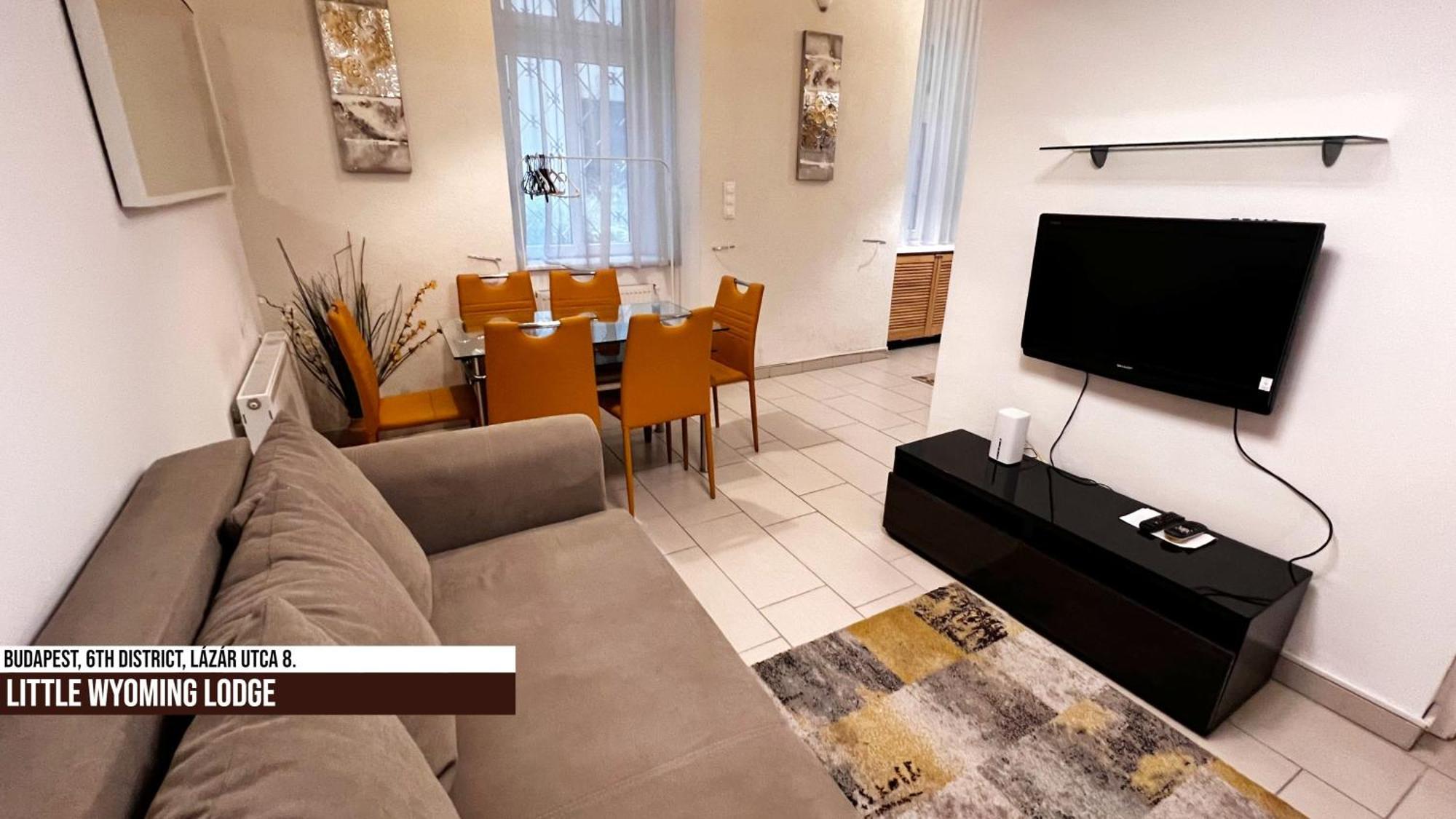 Little Americas Wyoming Lodge Apartment Budapest Esterno foto